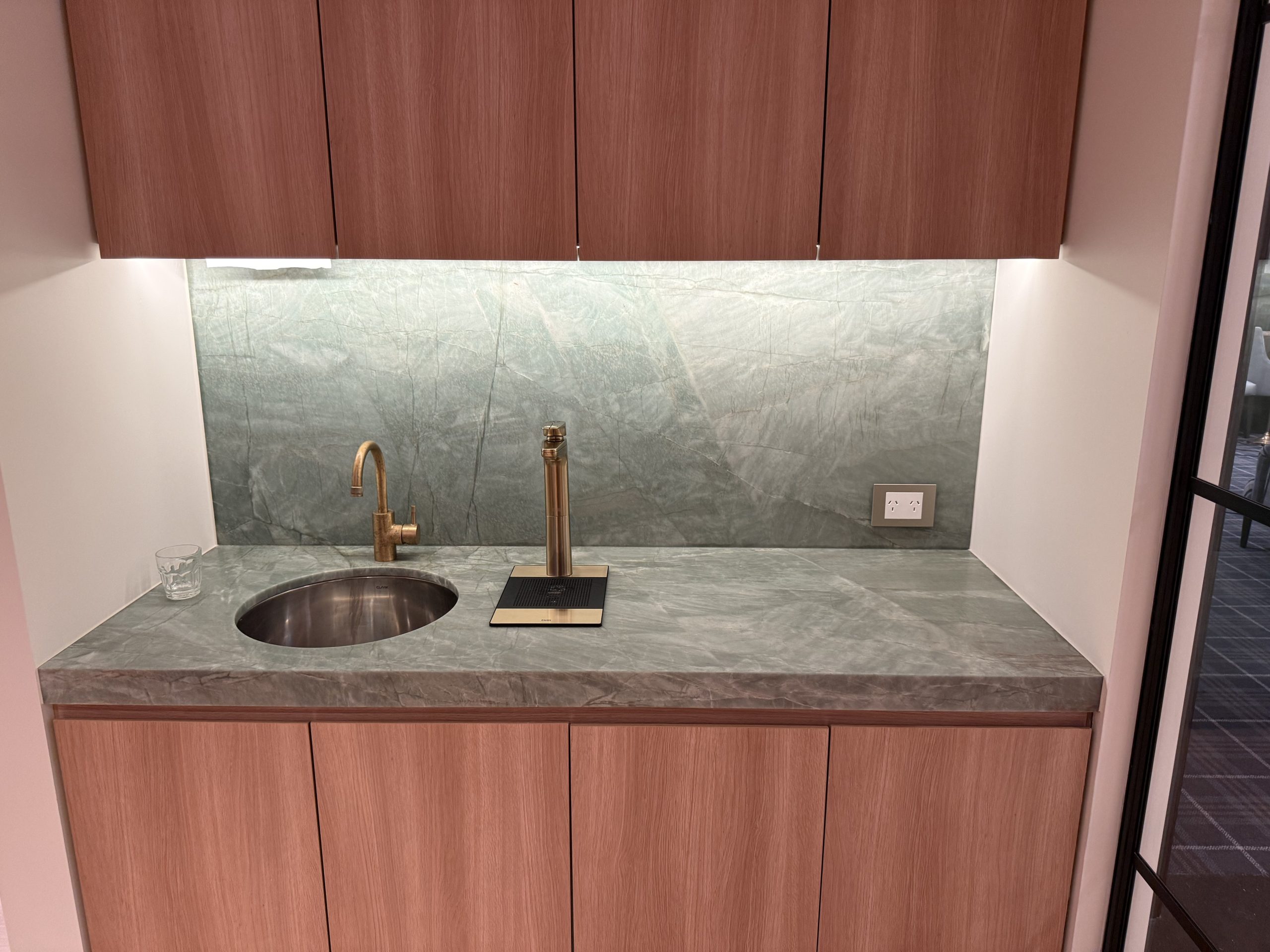 How to Change a Washer on a Mixer Tap: Complete Sydney Homeowner’s Guide